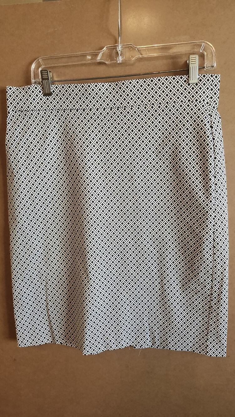 Counterparts Women's Size 10 Skirt Blkwht Geometric Lattice Pattern Career Wb23